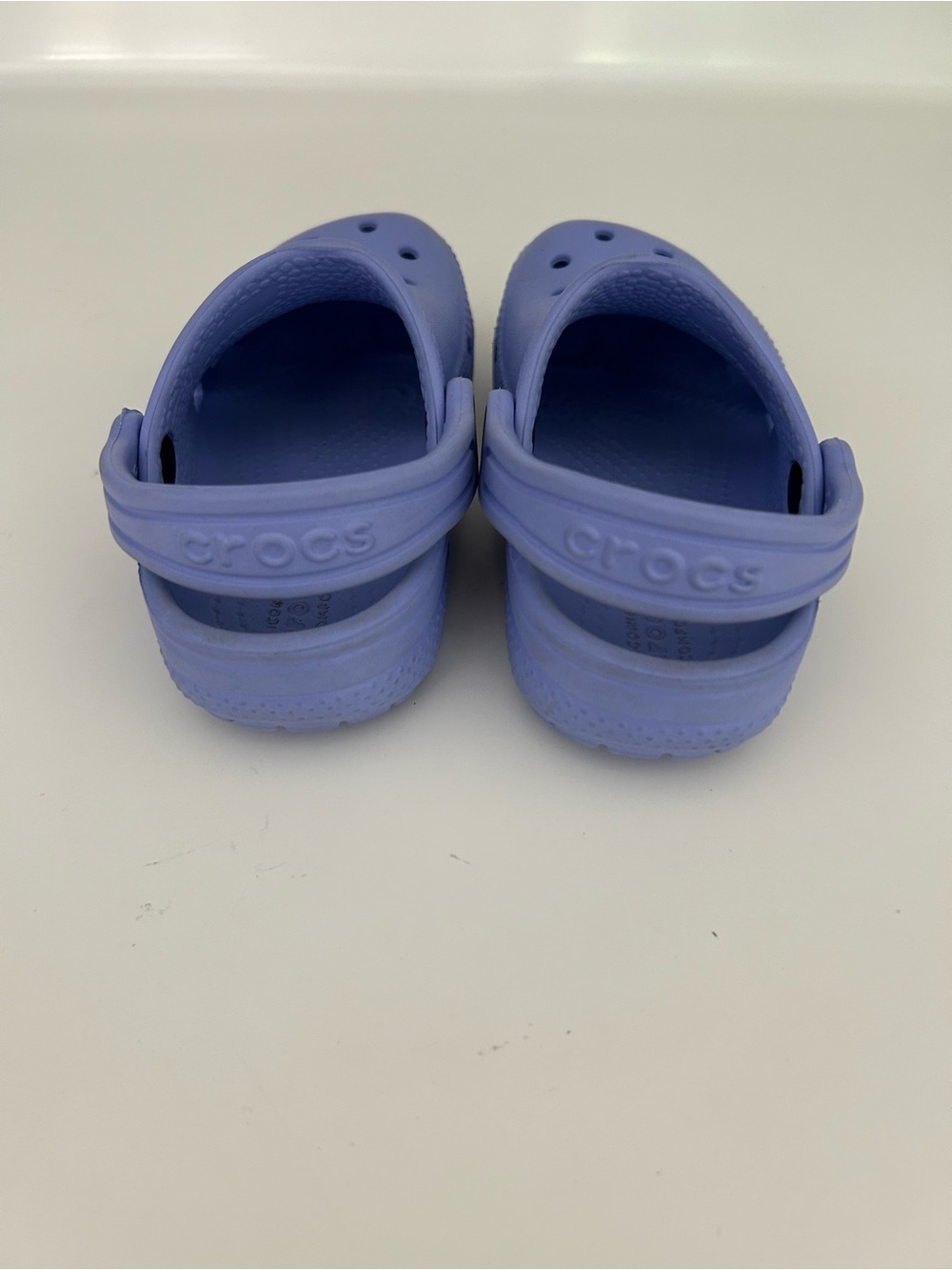 💜Crocs Classic Lightweight Clog/Water Shoes - Lavender Size 8 toddler - Picture 4 of 6